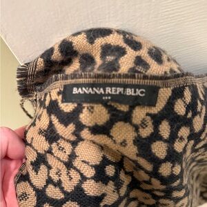 Banana Republic Black and Tan Animal Print Scarf
